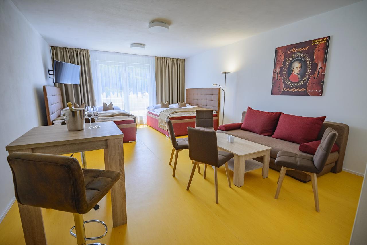 Chocohotel Fikar Kuřim Exteriér fotografie